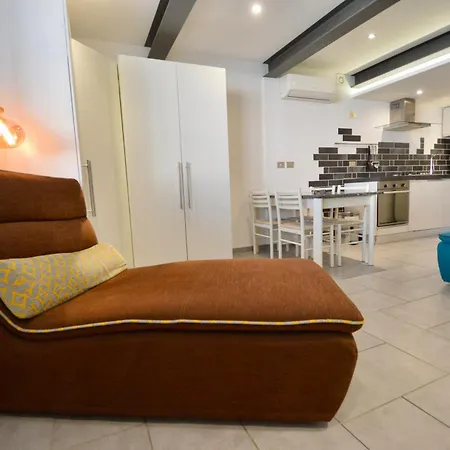 Poetico Monolocale Indipendente Nell'Antico Pastificio Apartment Rome Exterior photo